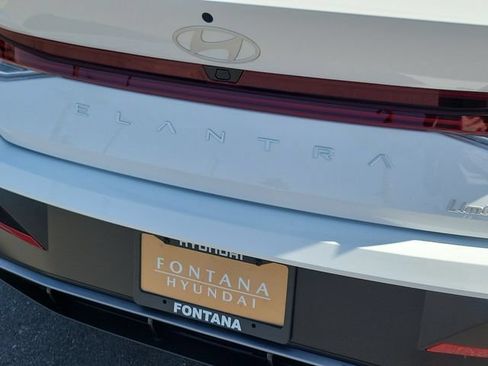 New 2026 Hyundai Elantra Limited FWD image 31