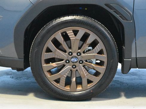 Used 2025 Subaru Forester Sport AWD/4WD image 27