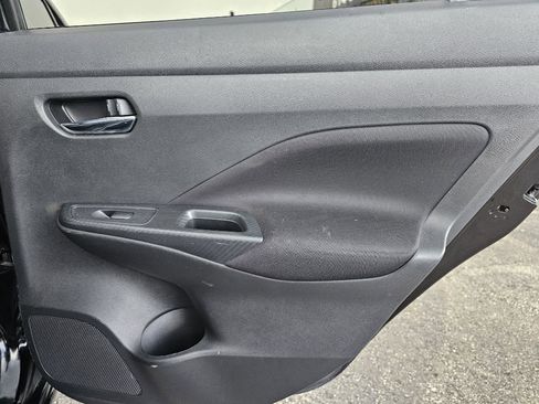 Used 2021 Nissan Versa SV FWD image 36
