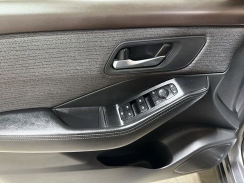 Used 2021 Nissan Rogue SV AWD/4WD image 20