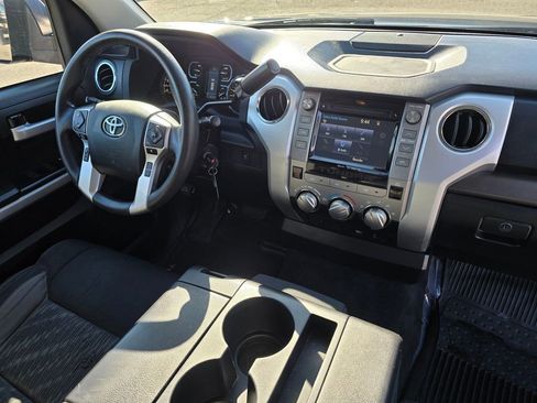 Used 2019 Toyota Tundra SR5 RWD image 11