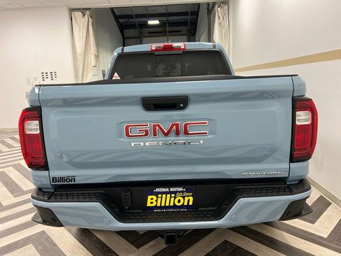 New 2026 GMC Canyon Denali image 15