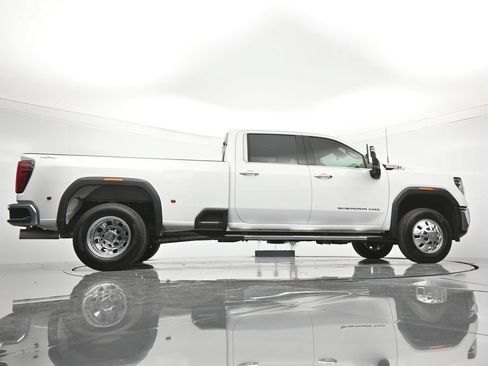 Used 2024 GMC Sierra 3500 SLT w/ SLT Premium Package AWD/4WD image 43