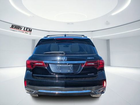 Used 2020 Acura MDX SH-AWD image 4