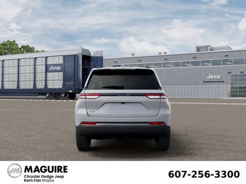 New 2026 Jeep Grand Cherokee Altitude AWD/4WD image 7