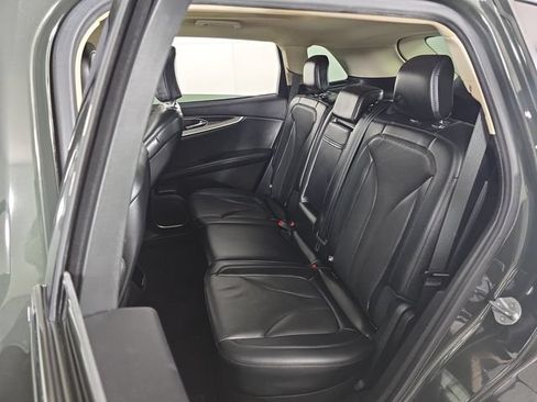 Used 2022 Lincoln Nautilus Reserve AWD/4WD image 26