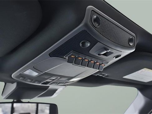 Used 2022 Ford F350 Lariat w/ Lariat Ultimate Package image 10