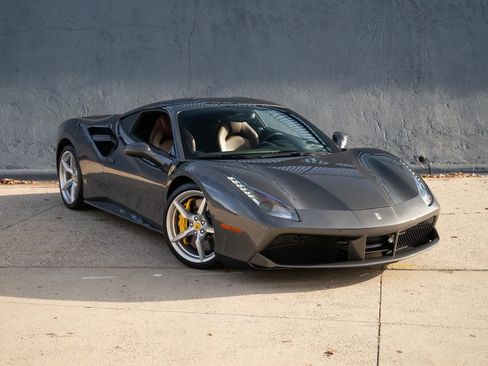 Certified 2016 Ferrari 488 GTB image 1