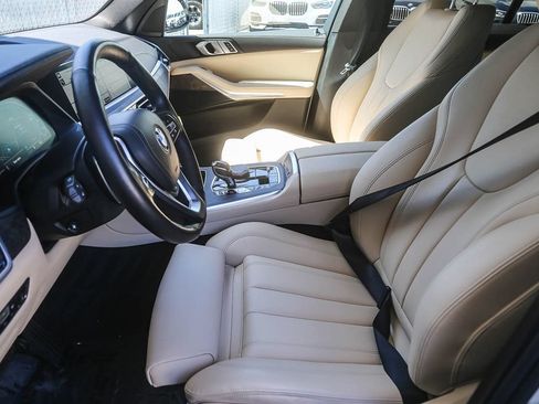 Used 2022 BMW X5 xDrive45e w/ Premium Package AWD/4WD image 14