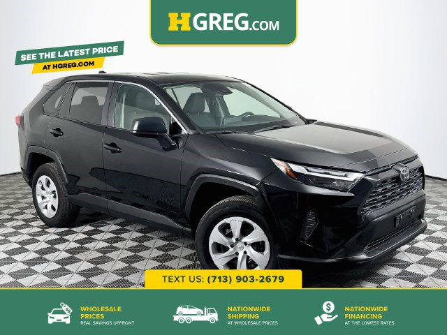Used 2025 Toyota RAV4 LE AWD/4WD image 1