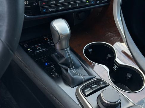 Used 2018 Lexus RX 450h AWD w/ Premium Package image 25