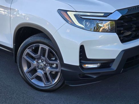 Certified 2023 Honda Passport EX-L image 9