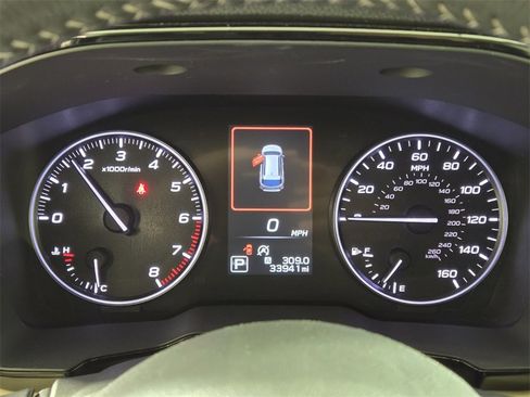 Certified 2020 Subaru Outback Premium image 34