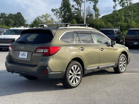 Used 2019 Subaru Outback 2.5i Touring AWD/4WD image 30