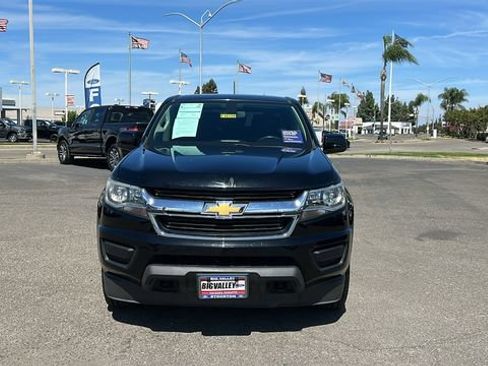 Used 2018 Chevrolet Colorado LT AWD/4WD image 9