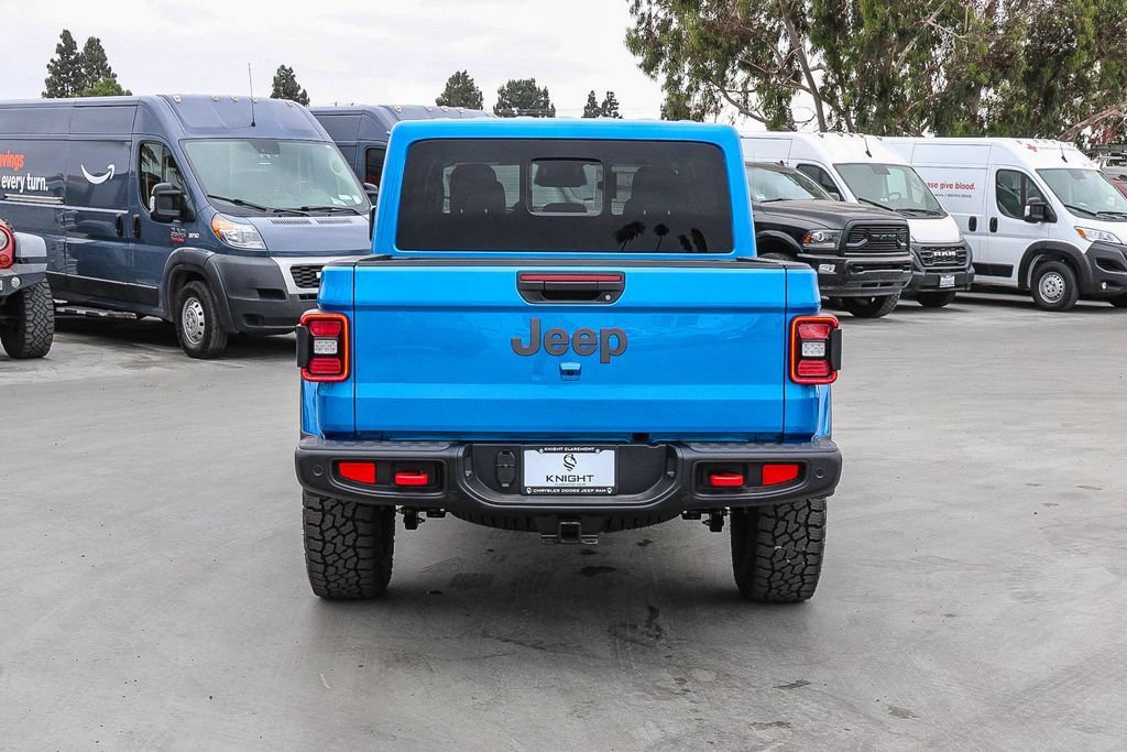 New 2026 Jeep Gladiator Rubicon AWD/4WD image 8