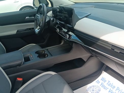 Used 2024 Honda Prologue Touring image 25