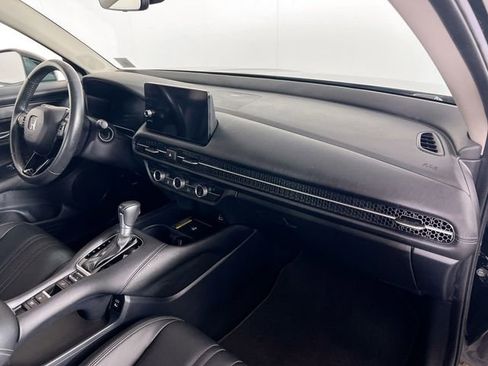 Used 2024 Honda HR-V EX-L image 30