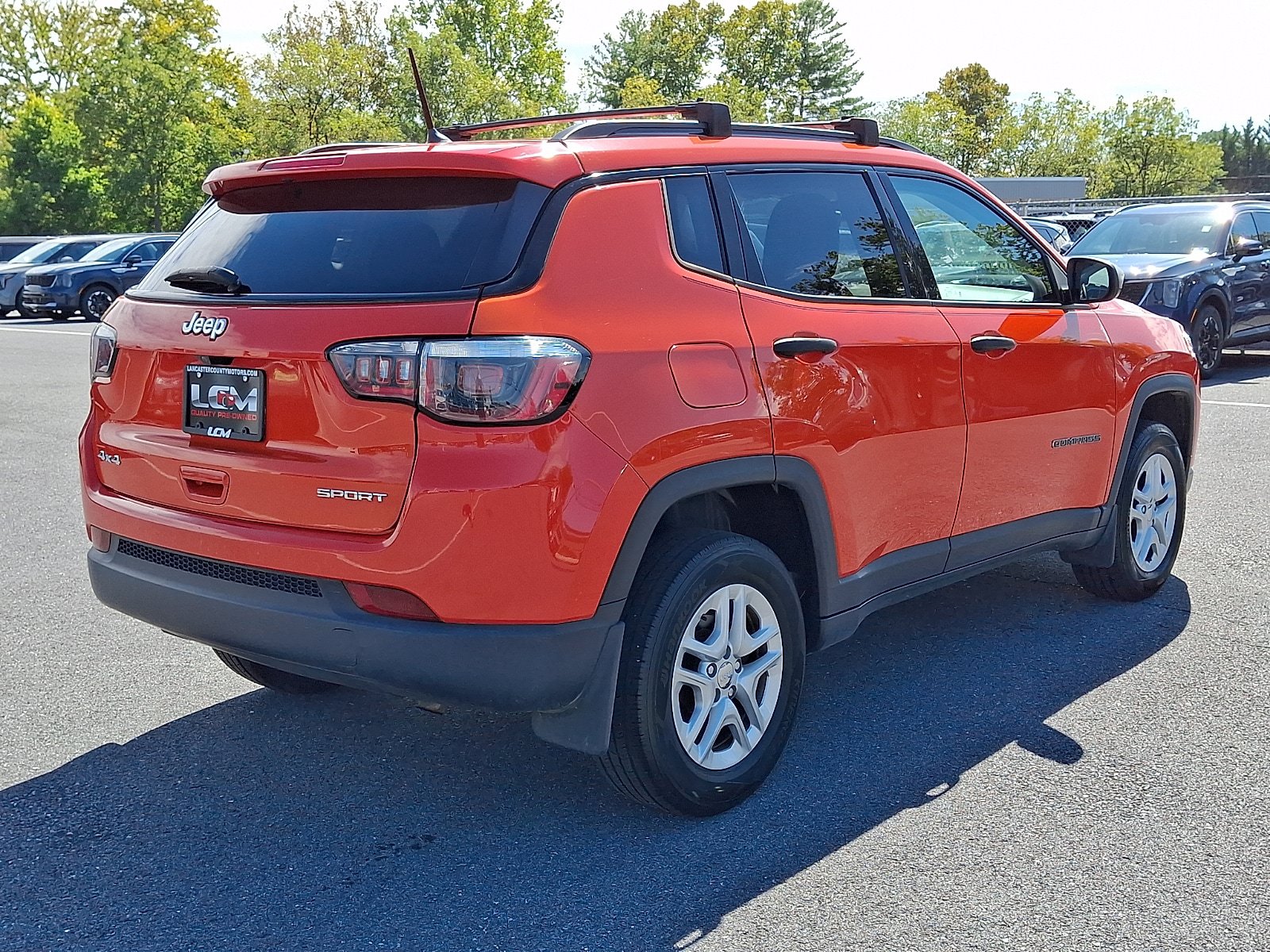 Used 2018 Jeep Compass Sport AWD/4WD image 5
