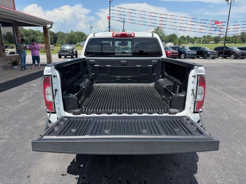 Used 2021 GMC Canyon AT4 w/ Driver Alert Package AWD/4WD image 6