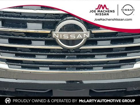 New 2026 Nissan Rogue Platinum w/ Platinum Premium Package AWD/4WD image 10