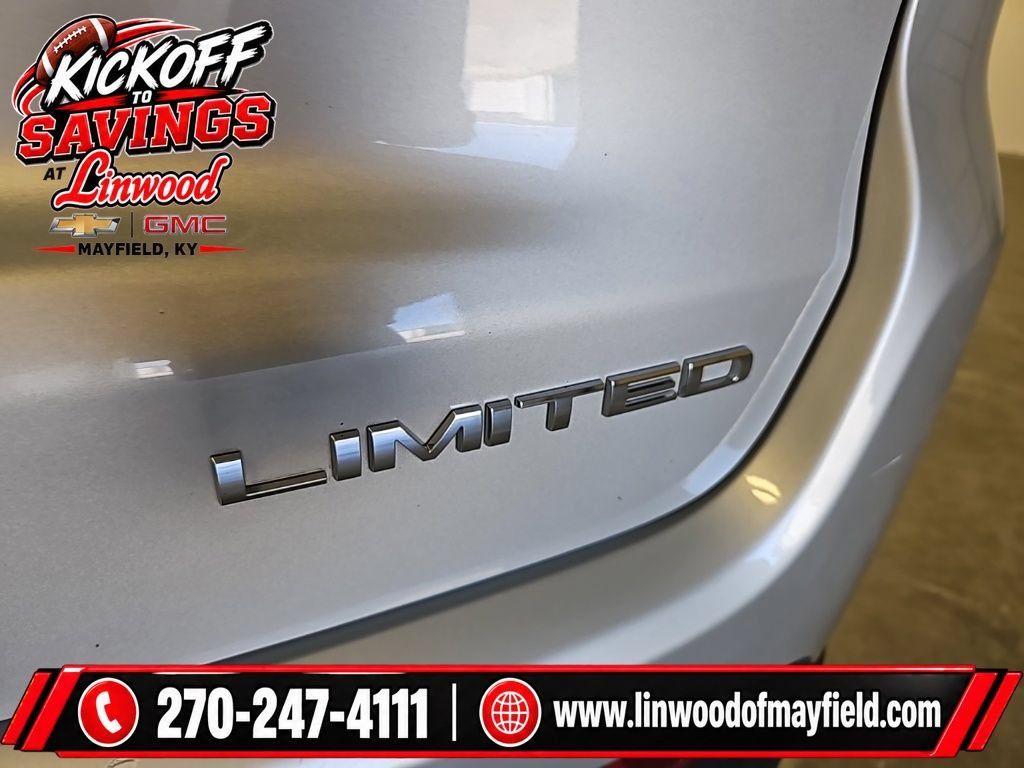 Used 2025 Jeep Compass Limited AWD/4WD image 10