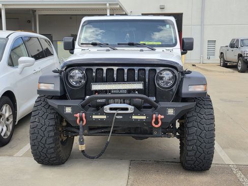 Used 2021 Jeep Wrangler Unlimited Sport AWD/4WD image 2