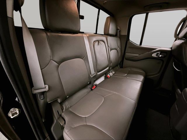 Used 2019 Nissan Frontier SL AWD/4WD image 26