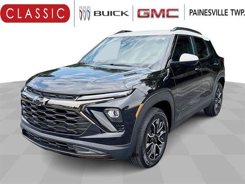 Certified 2024 Chevrolet TrailBlazer ACTIV w/ Driver Confidence Package AWD/4WD image 1