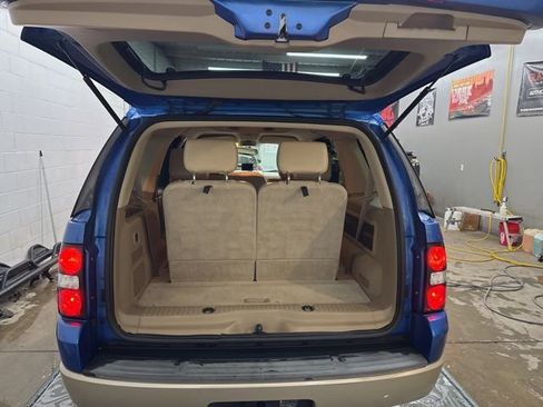 Used 2010 Ford Explorer Eddie Bauer image 22