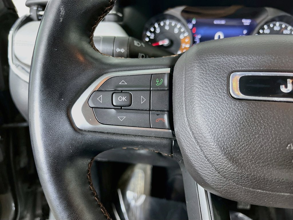 Used 2022 Jeep Compass Limited AWD/4WD image 14