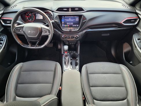 Used 2023 Chevrolet TrailBlazer RS w/ Convenience Package FWD image 13