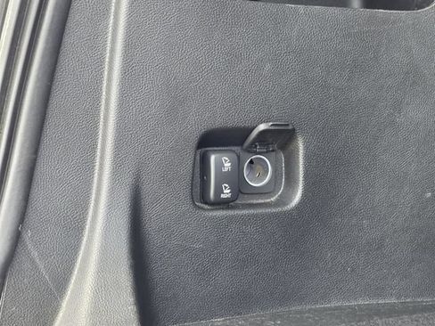 Used 2024 Ford Edge SEL AWD/4WD image 32