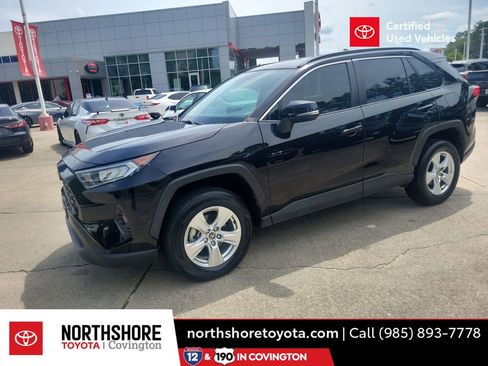 Used 2021 Toyota RAV4 XLE FWD image 1