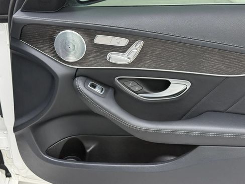 Used 2019 Mercedes-Benz C 300 Sedan image 33