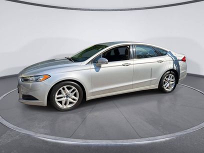 Used 2016 Ford Fusion SE