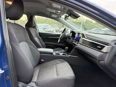 Used 2025 Toyota Camry LE FWD image 17