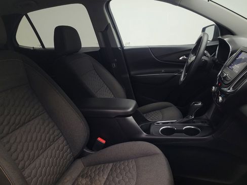 Used 2021 Chevrolet Equinox LT w/ LPO, Cargo Package image 21