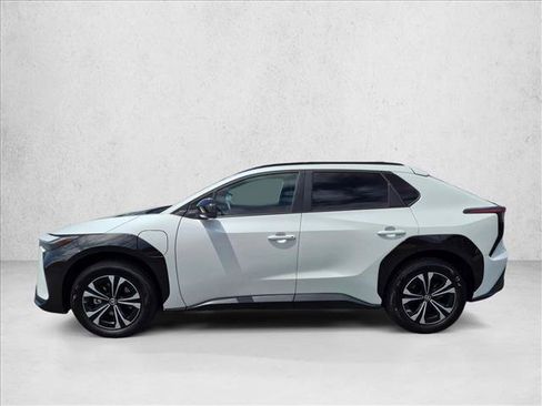 Certified 2025 Toyota bZ4X FWD w/ Weather Package image 9