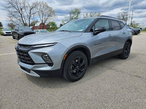 Certified 2023 Chevrolet Blazer LT w/ Convenience Package FWD image 3