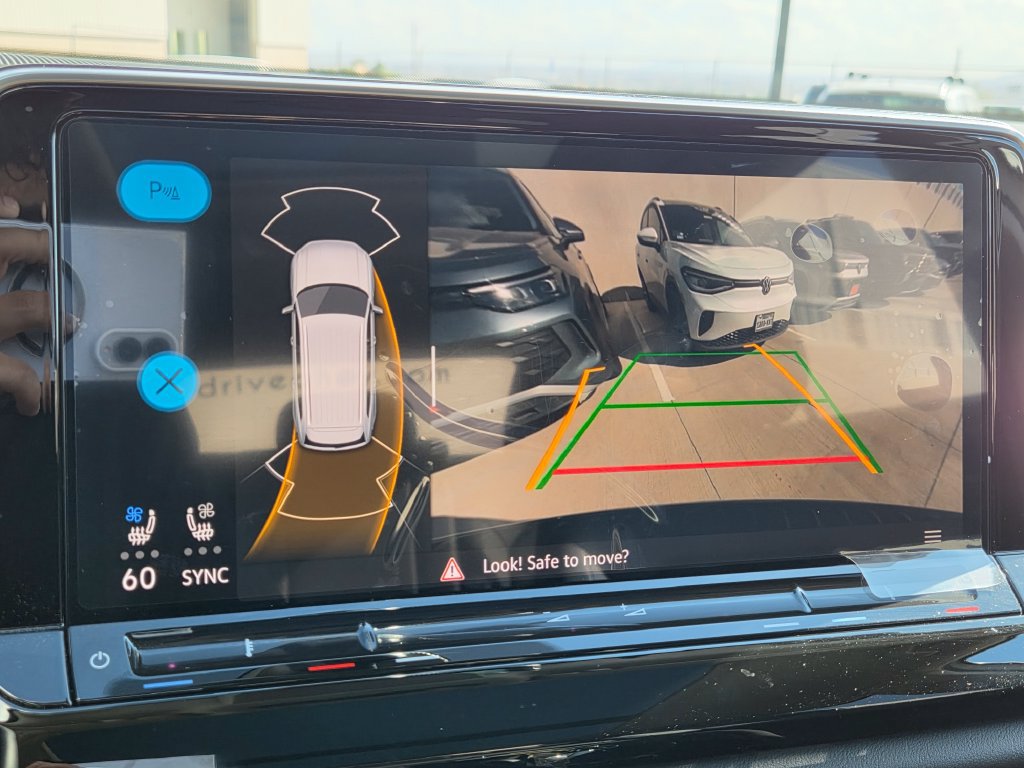 Certified 2026 Volkswagen Atlas SE FWD image 22