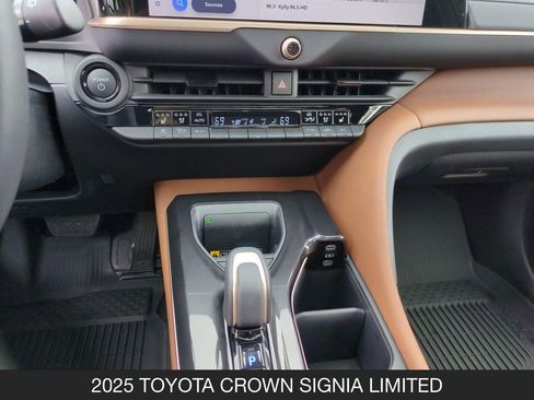 Used 2025 Toyota Crown Signia w/ Advanced Technology Package AWD/4WD image 24