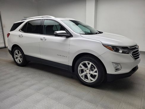 Used 2018 Chevrolet Equinox Premier AWD/4WD image 11