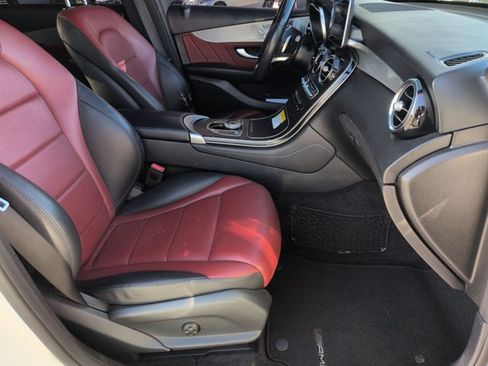 Certified 2019 Mercedes-Benz GLC 300 4MATIC Coupe image 17