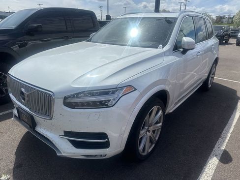 Used 2018 Volvo XC90 T6 Inscription w/ Convenience Package AWD/4WD image 4
