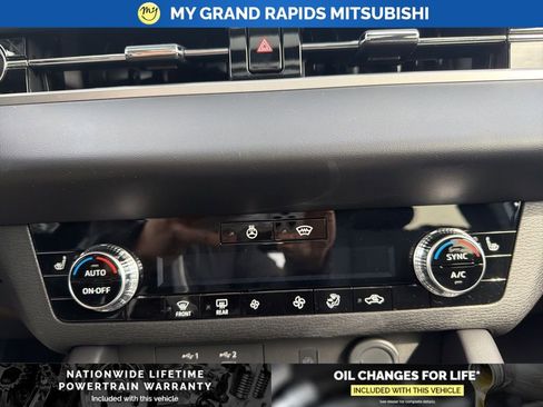 New 2026 Mitsubishi Outlander Trail Edition image 19