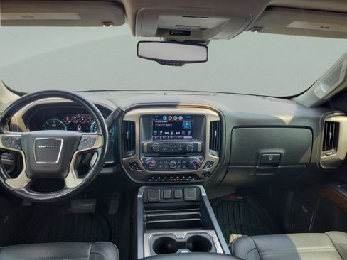 Used 2018 GMC Sierra 1500 Denali w/ Denali Ultimate Package AWD/4WD image 6
