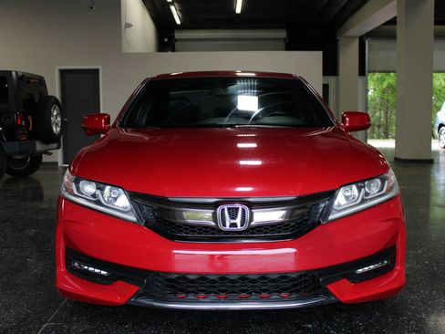 Used 2017 Honda Accord EX-L image 8