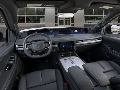 New 2026 Lincoln Navigator Reserve w/ Jet Appearance Package image 9