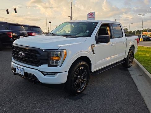 Used 2022 Ford F150 XLT w/ Equipment Group 302A High AWD/4WD image 3